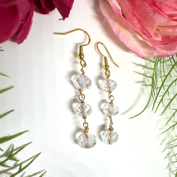 NEW⚜️Aurora Borealis Chandelier Crystal Earrings - Picture 3 of 6